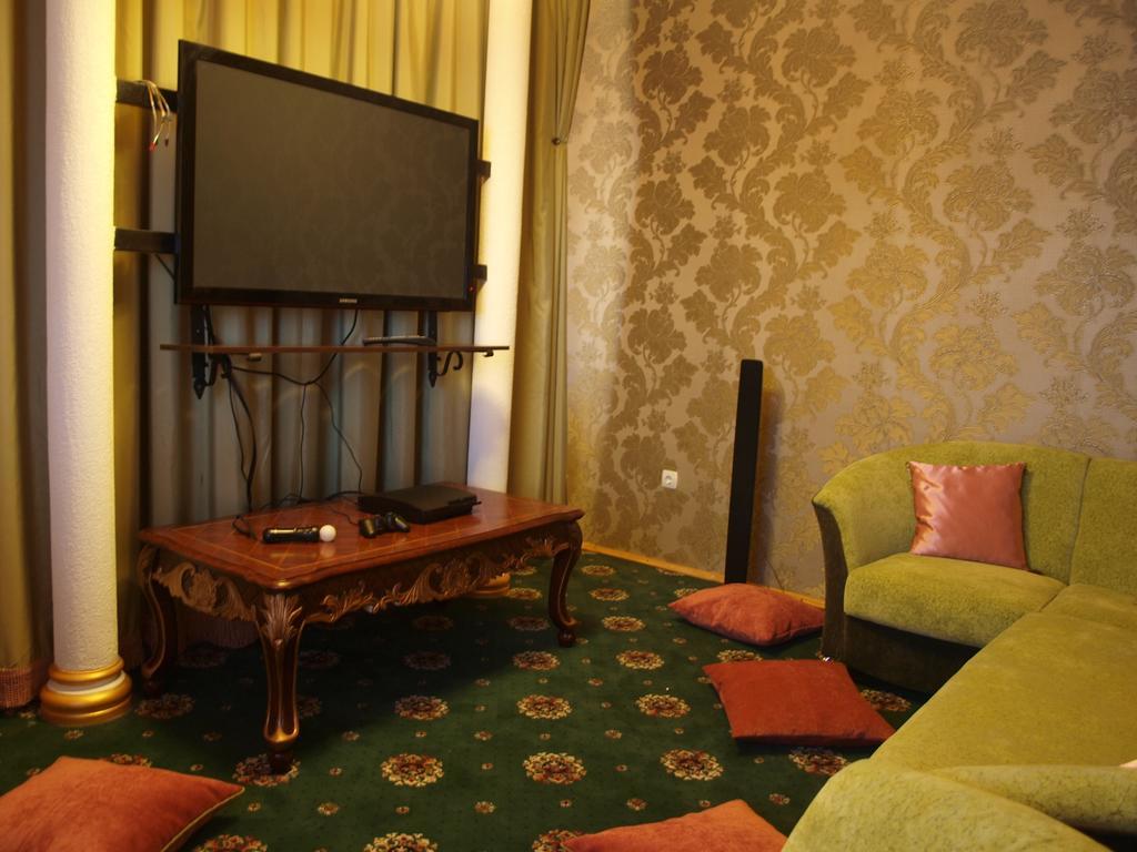 Spa Hotel Zoryani Karpaty Vyshka Exterior foto
